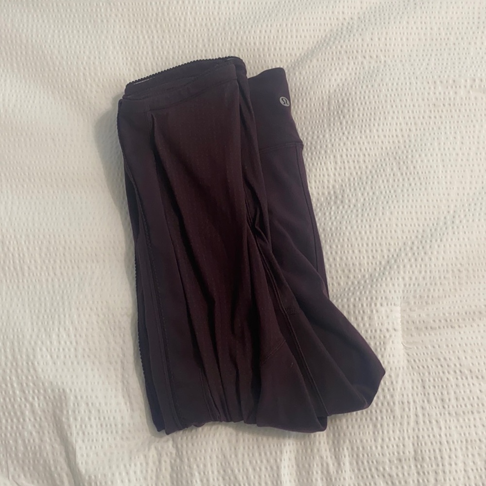 Maroon Cropped LuLu Lemon Leggings